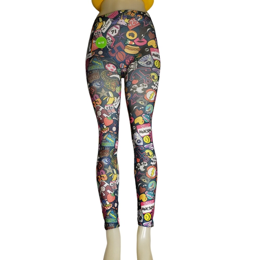 NO BOUNDARIES Patch Collage Leggings Size Medium NEW